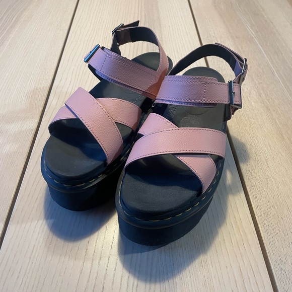 Dr. Martens platform sandals size 10 - Picture 8 of 10